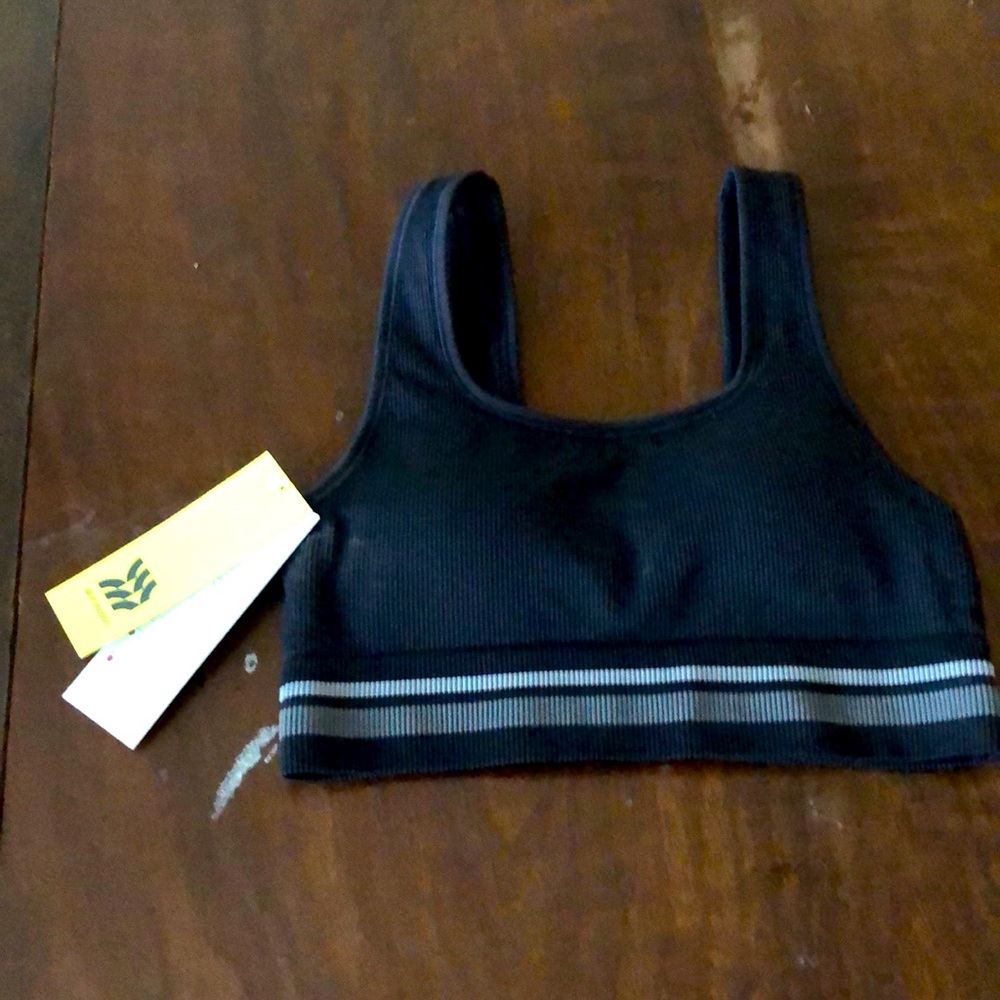 Women’s sports bra